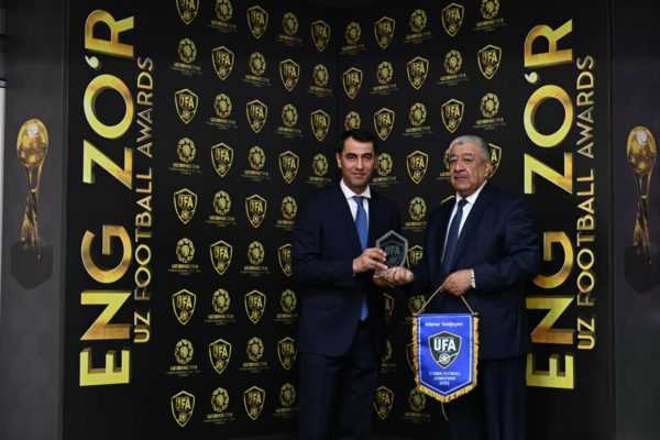 O'zbekistonning 2023 yildagi eng yaxshi futbolchisi: Fayzullayev